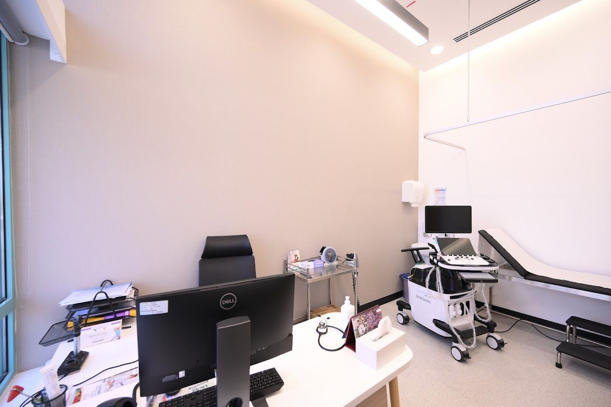 Aster Royal Clinic Arabian Ranches 3