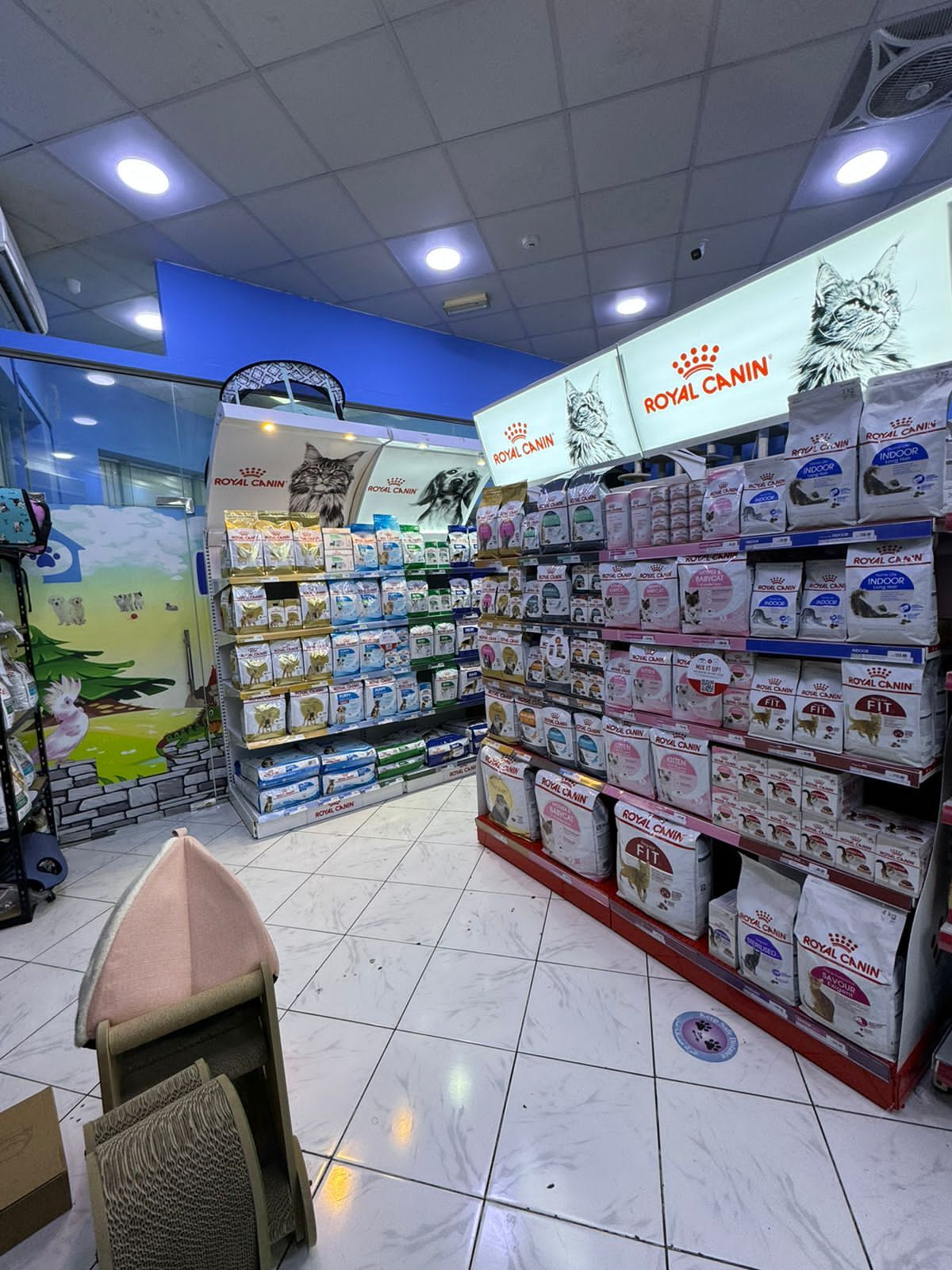 Family Pets Trading L.L.C | IATA Approved Pet Carriers | Grooming & Pet Food 5