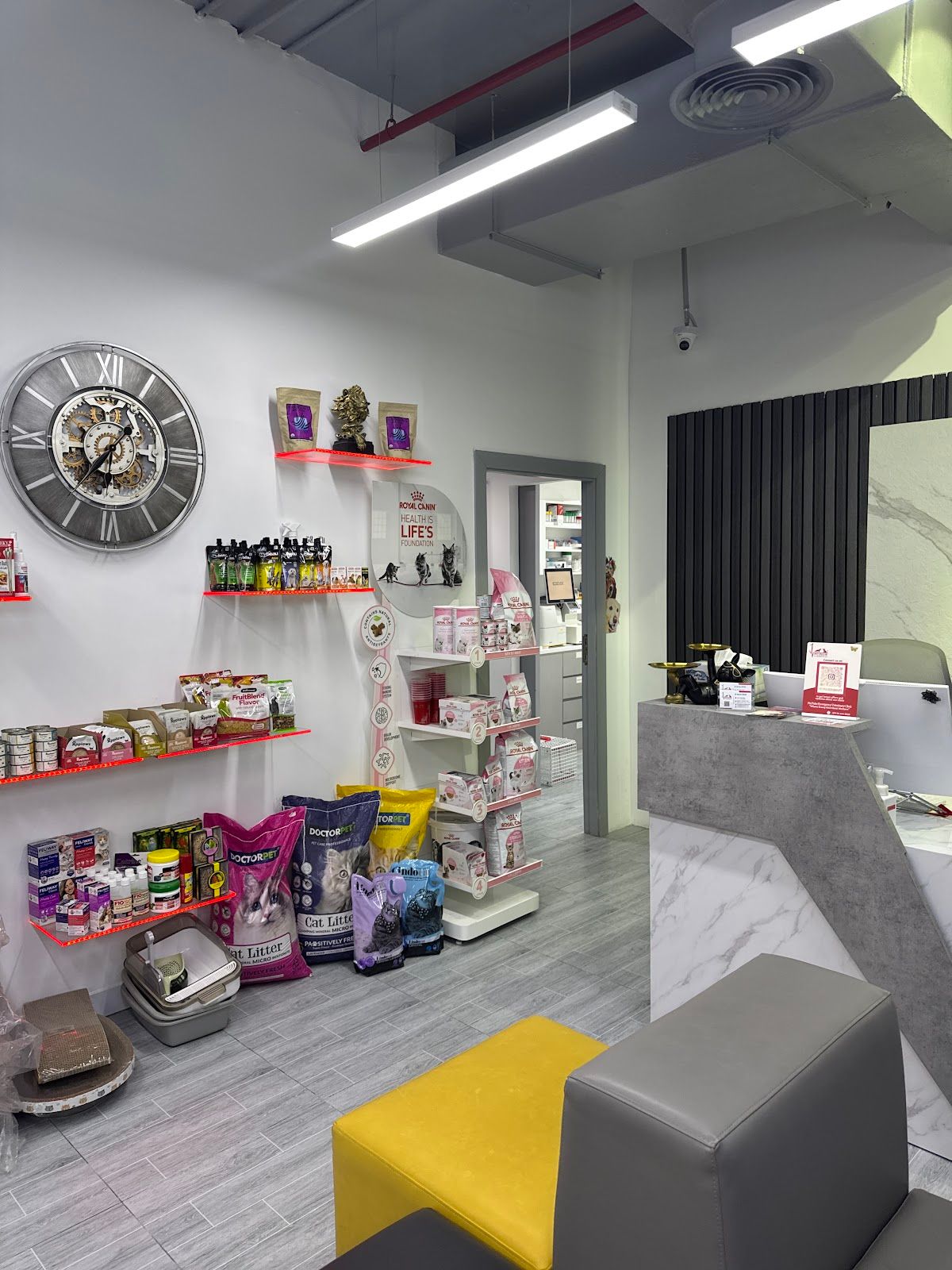 Pet Pulse Emergency Veterinary Clinic - Dubai Silicon Oasis (DSO) 4