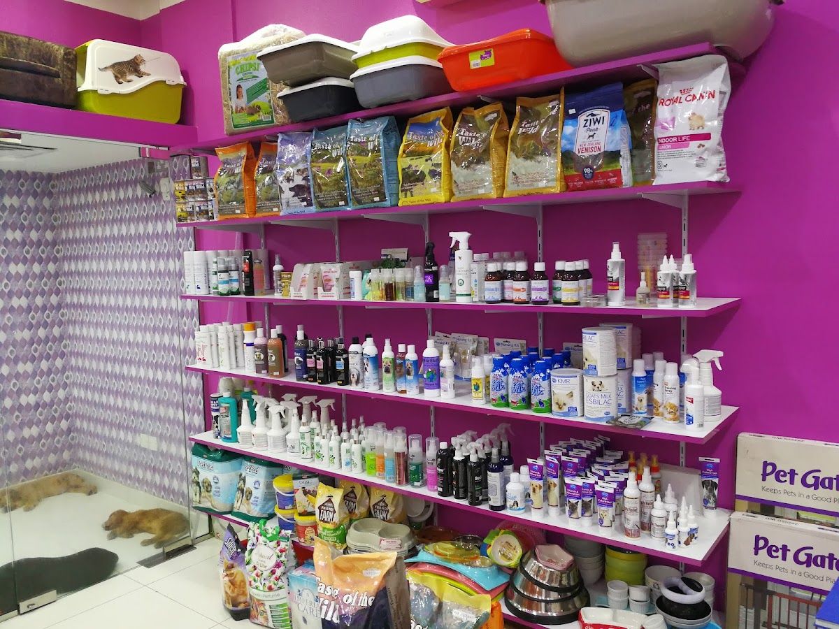 Fur & Tails L.L.C. Pet Shop and Pet Grooming Center Spa 5