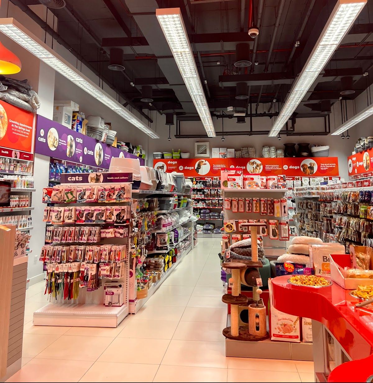 Petworld UAE The Meadows Village 3