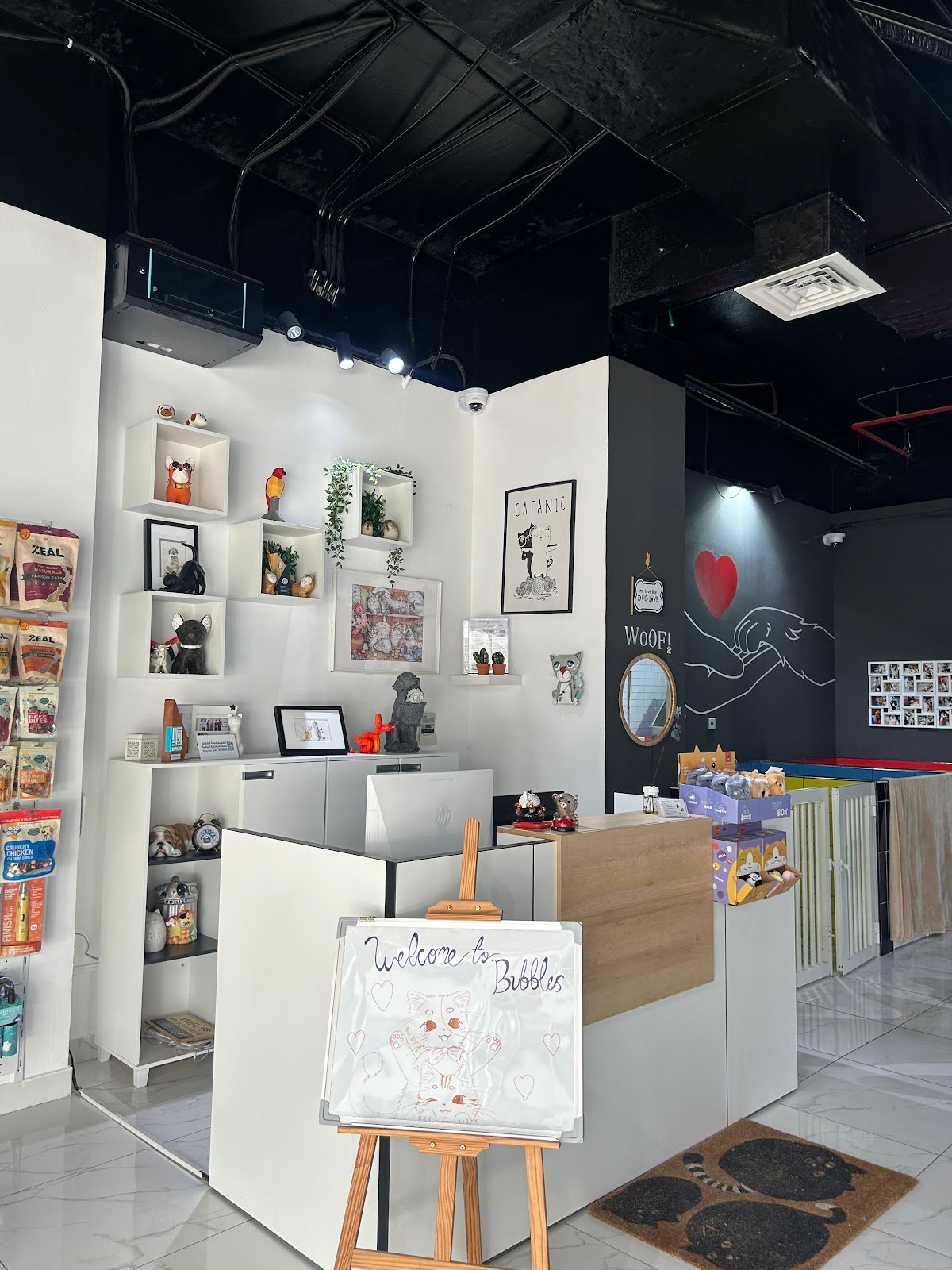 Pet Grooming Salon (Muwaileh)